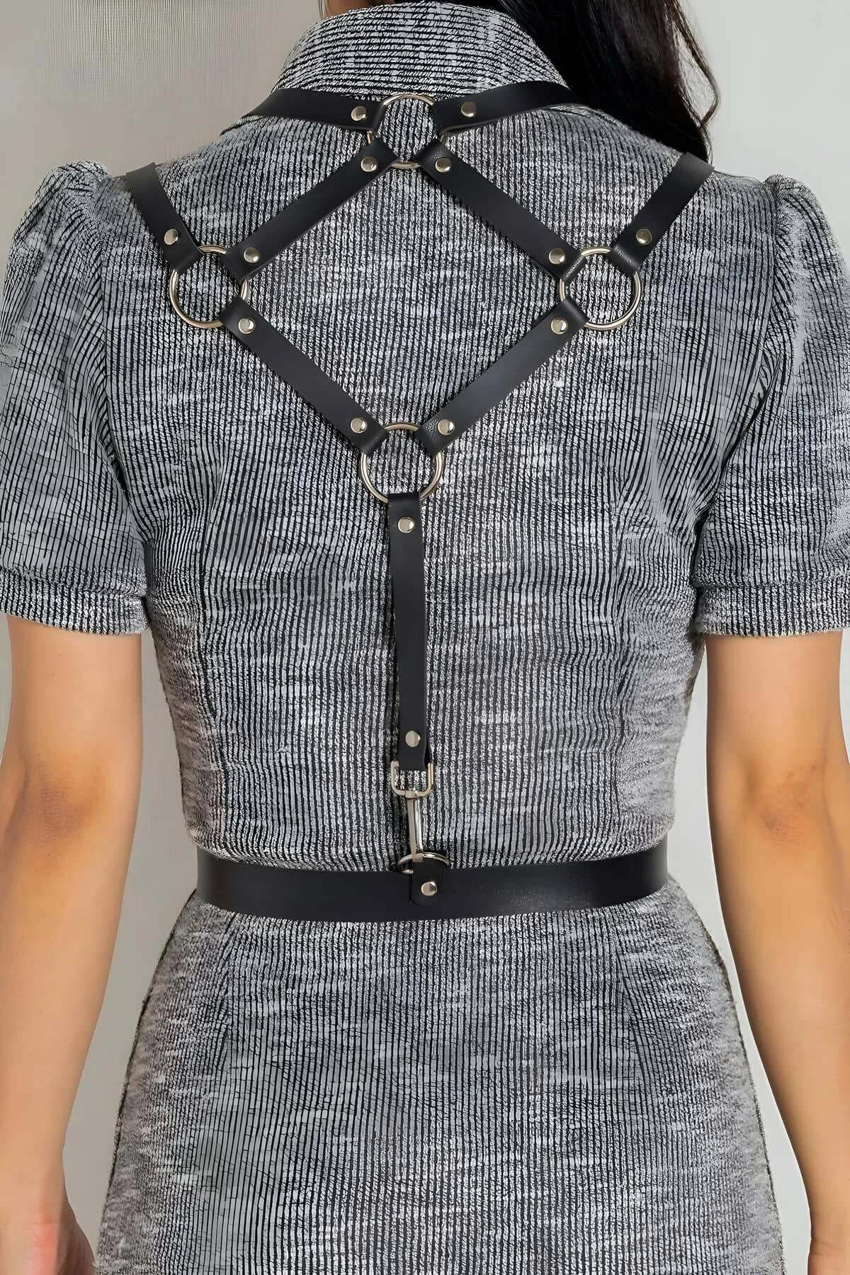 Adjustable Leather Chest Harness for Women – Versatile Style Belt
