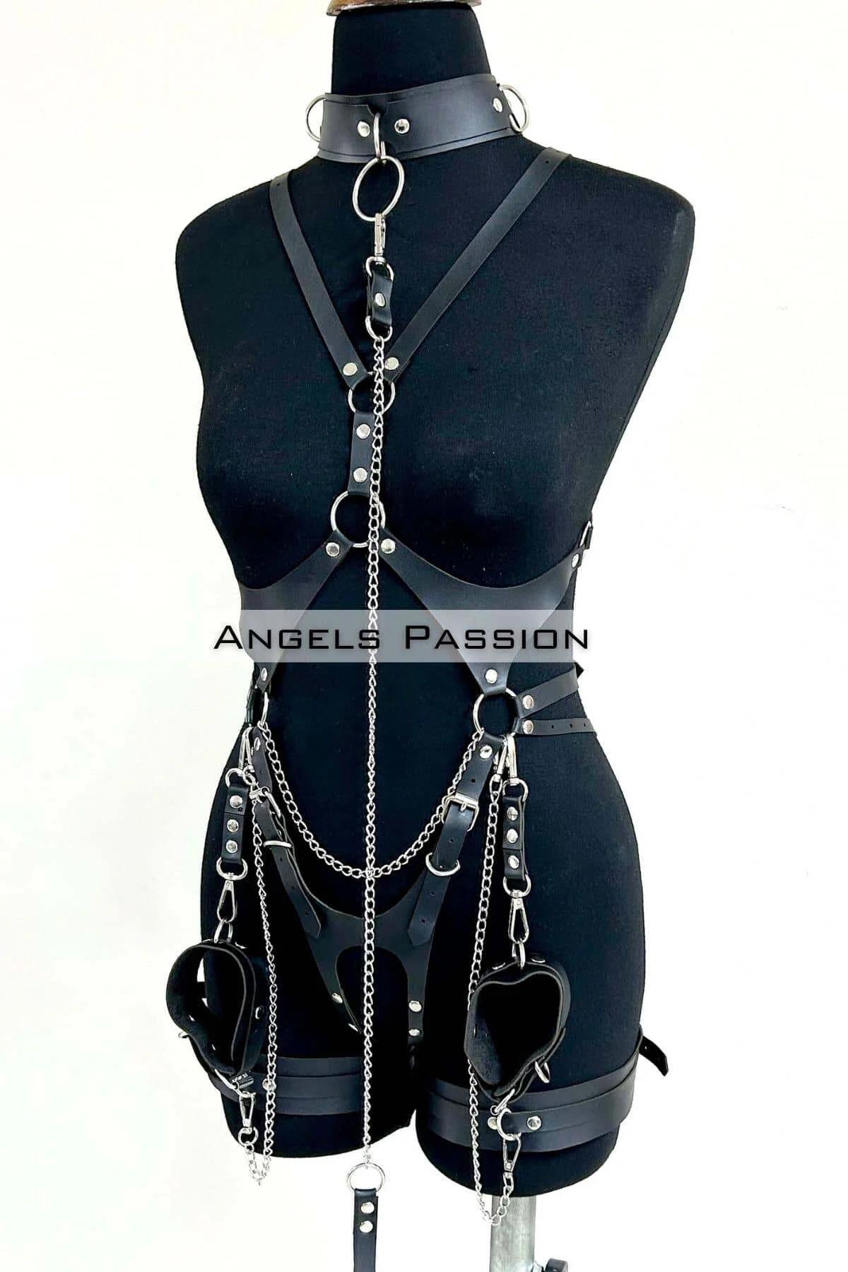 Leather Body Harness Set with Collar and Chain Details