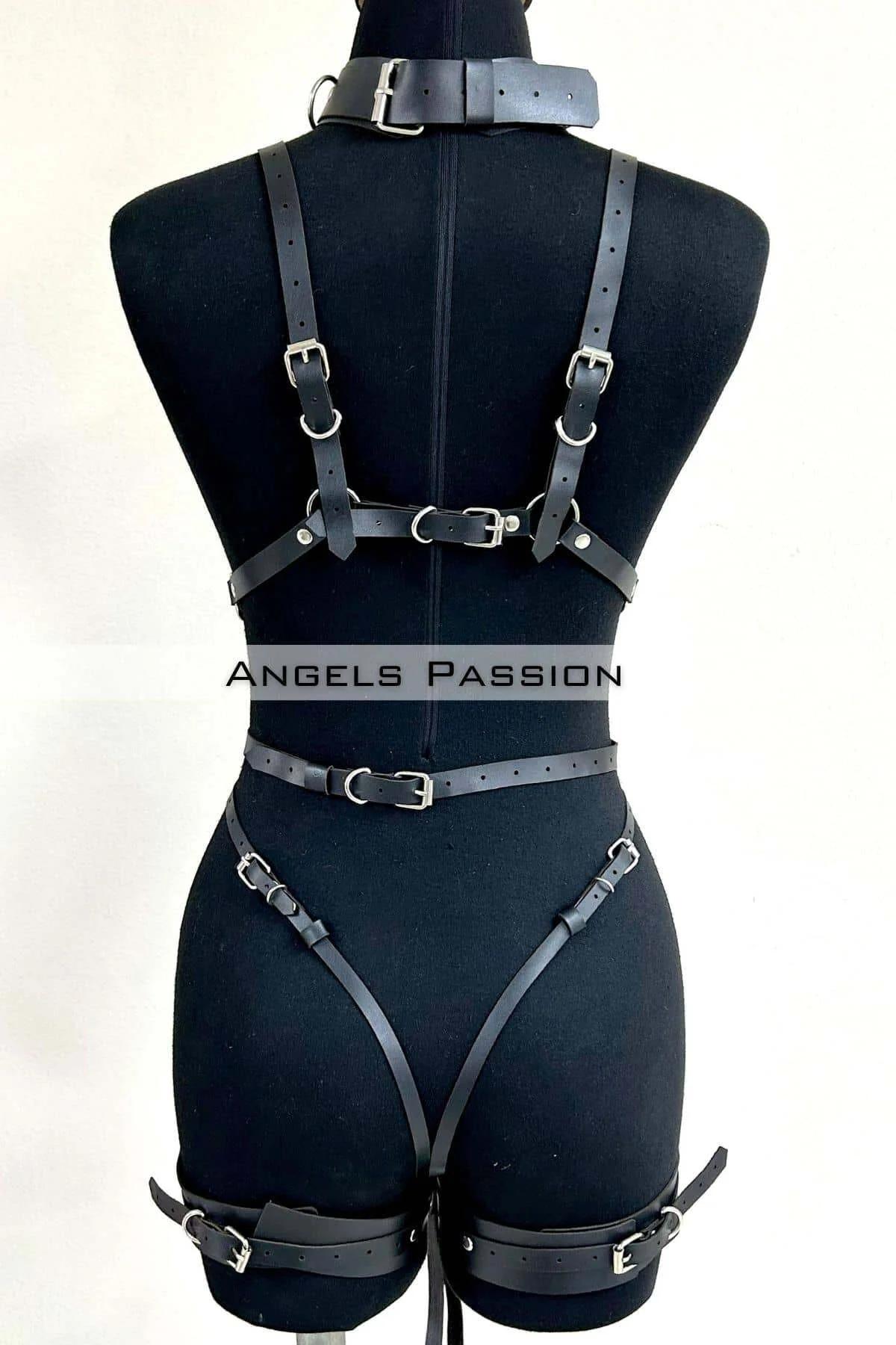 Leather Body Harness Set with Collar and Chain Details