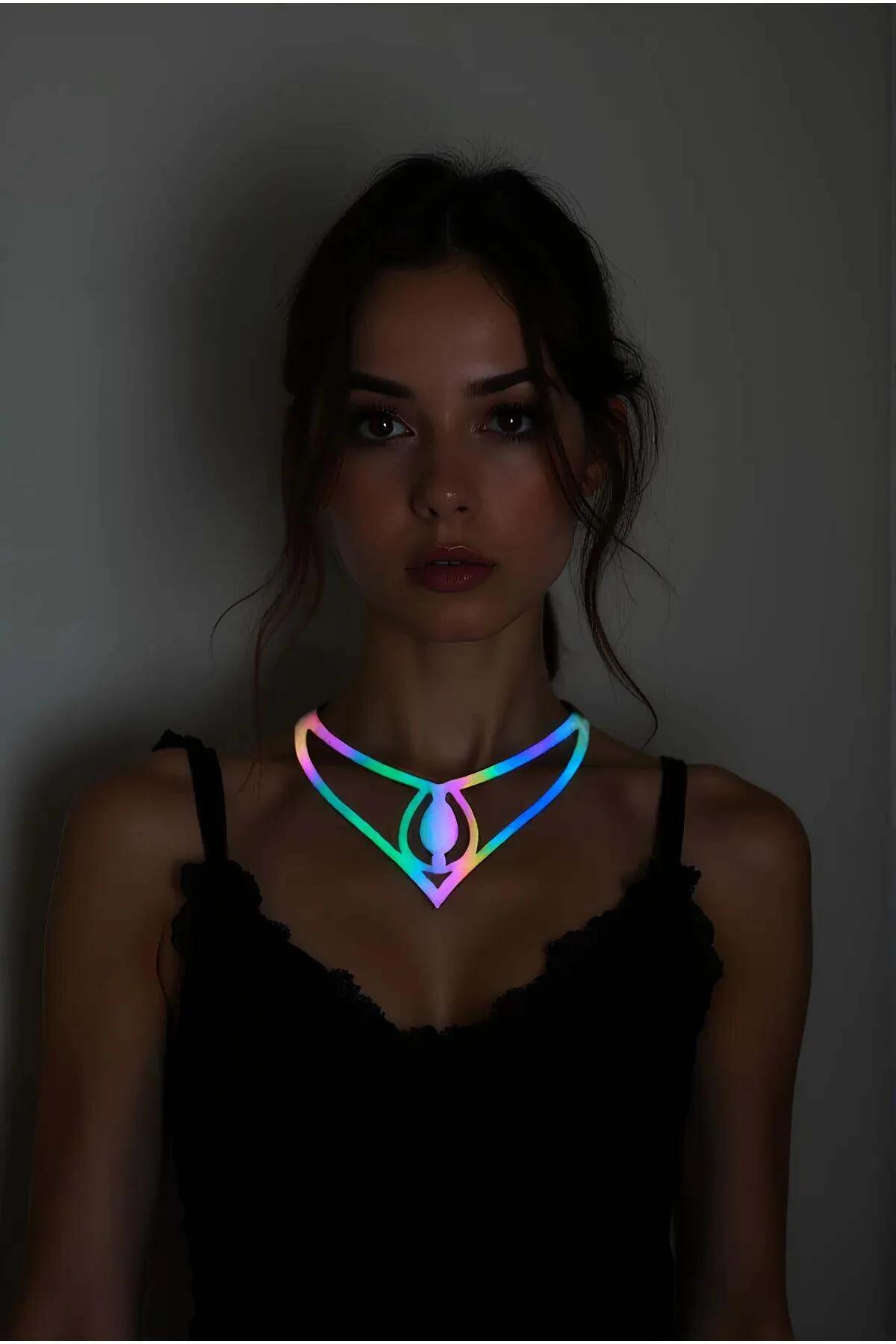 Reflective Choker Rainbow Necklace - Elegant Laser Cut Style