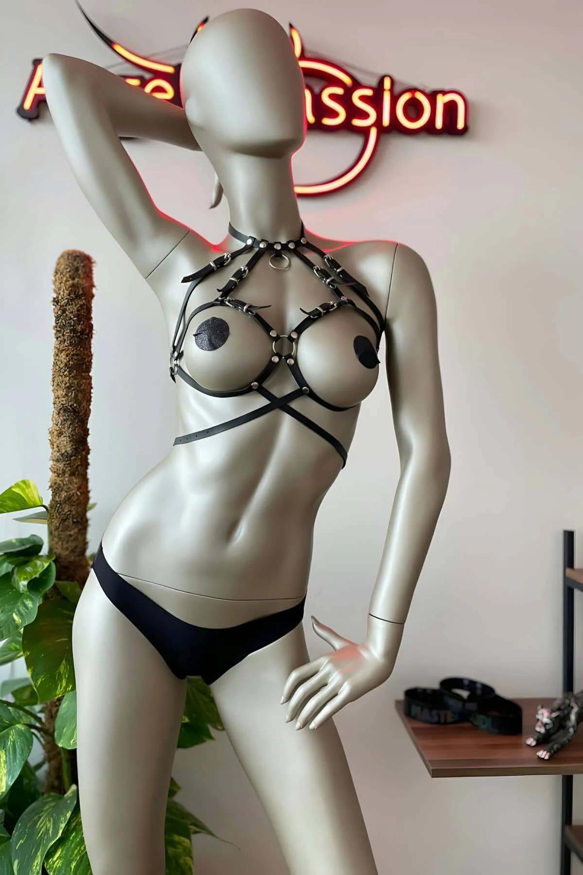 Elegant Faux Leather Chest Harness - Black & Red