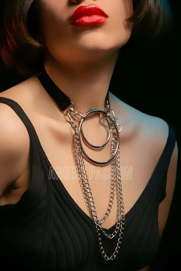 Choker Necklace with Layered Chains & O-Rings
