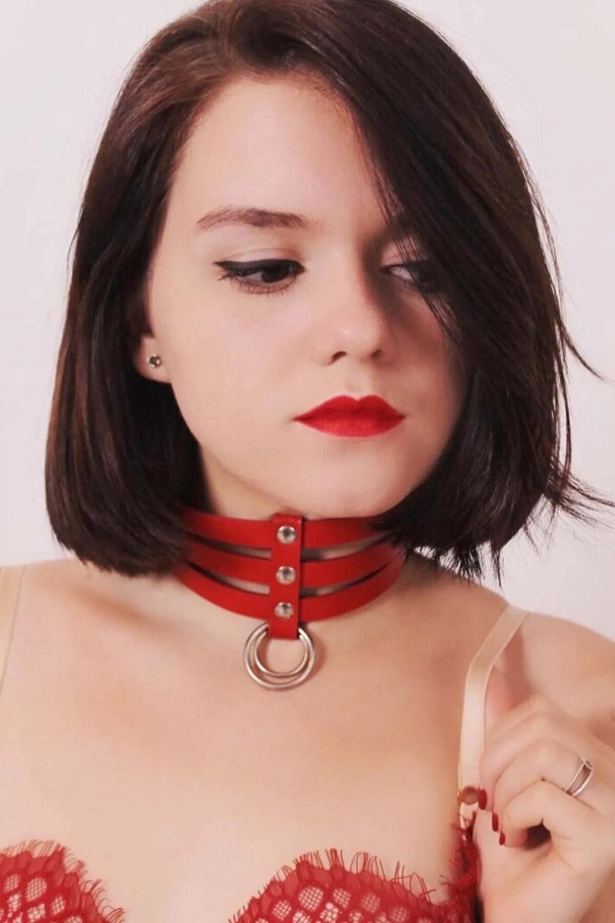 Red Leather Choker Necklace with Triple Strap Ring