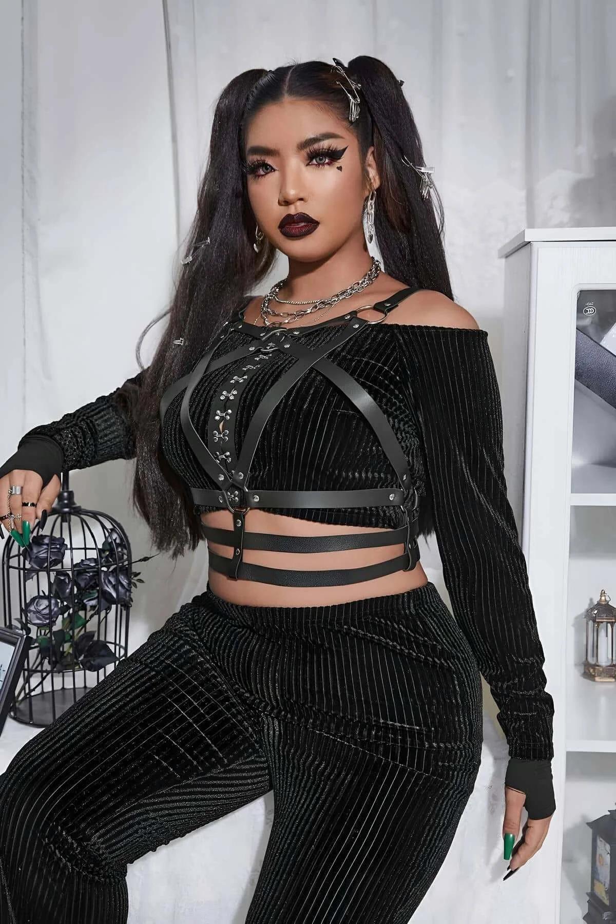 Women's Adjustable Faux Leather Chest Harness - Gothic Punk