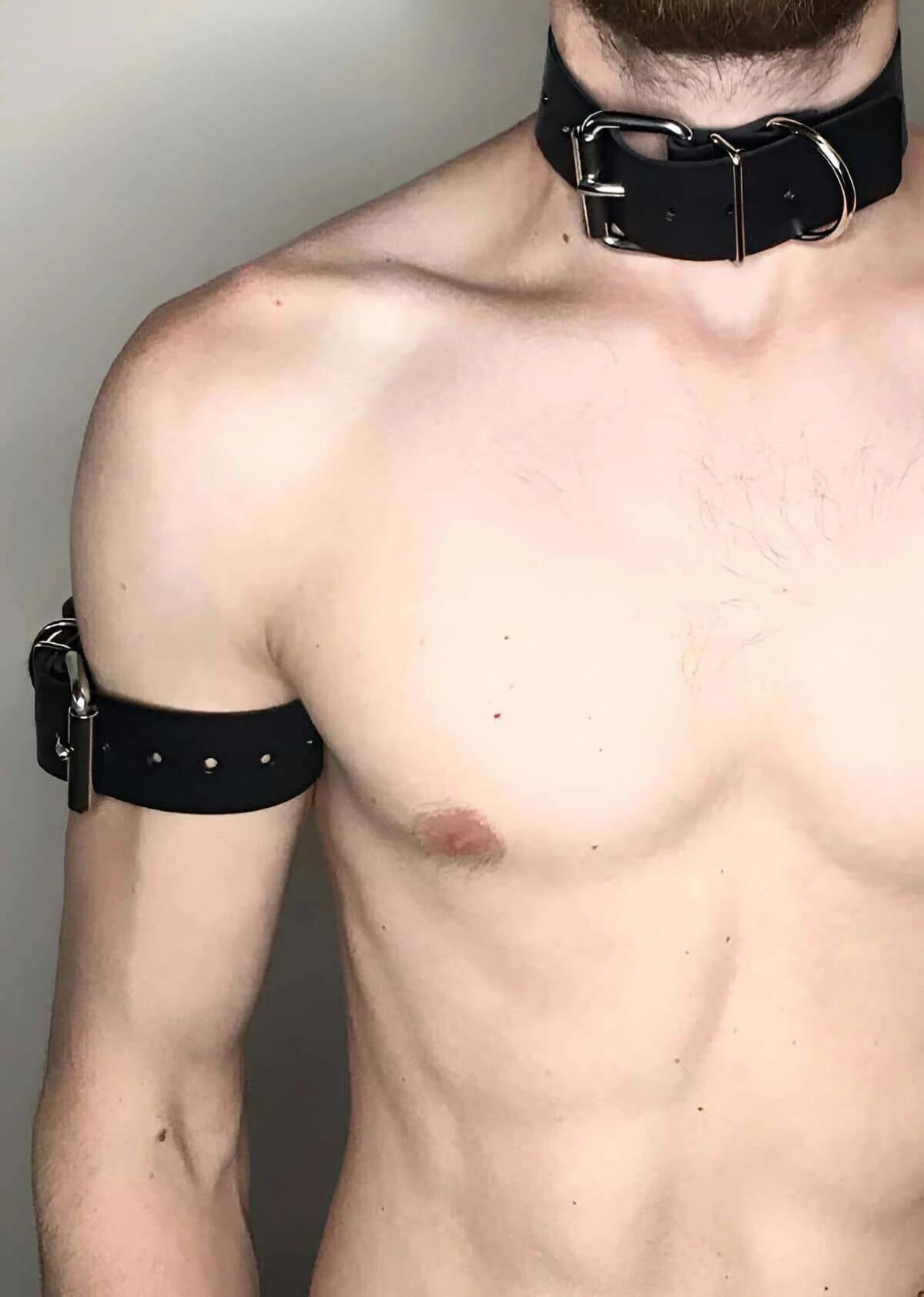 Mens Leather Collar and Armband Set – Adjustable Black
