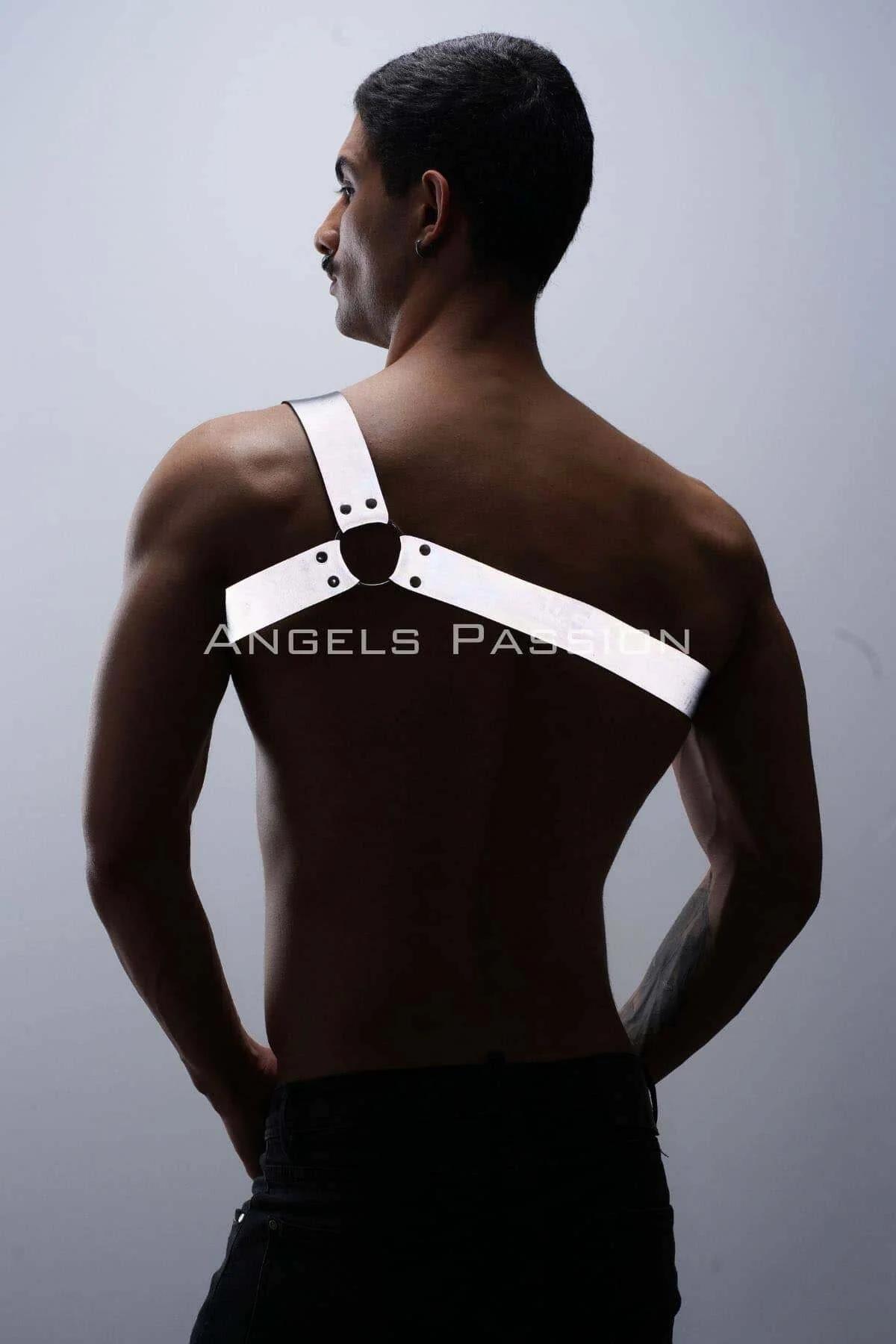 Men's Reflective One Shoulder Chest Harness - Adjustable Fit