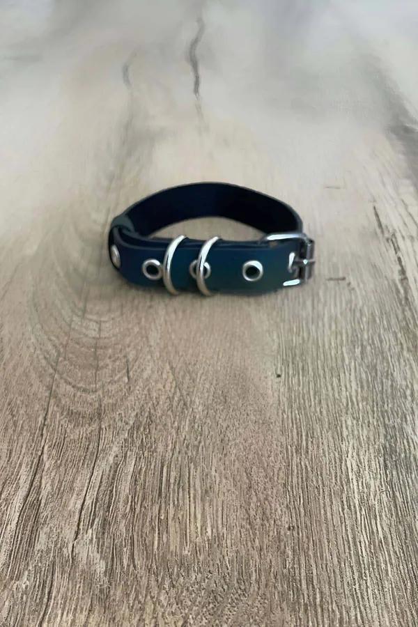 Iridescent Choker Harness with O-Rings