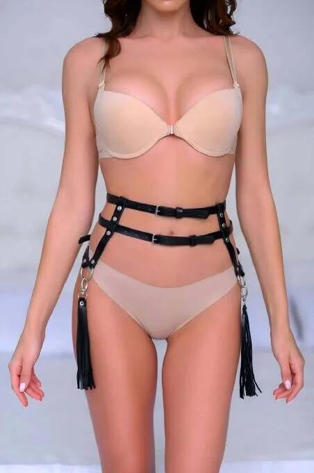 Close-up of silver pin buckle and 1.5 cm black PU strap on waist harness