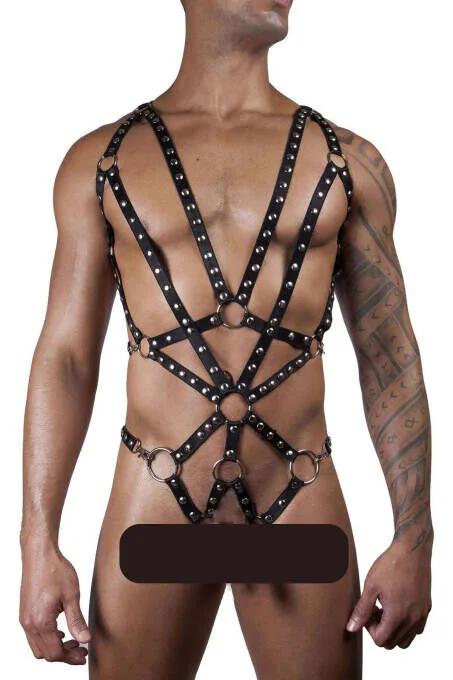 siyah vegan deri erkek body harness göğüs ve bel çapraz şerit gümüş perçin O-ring detay